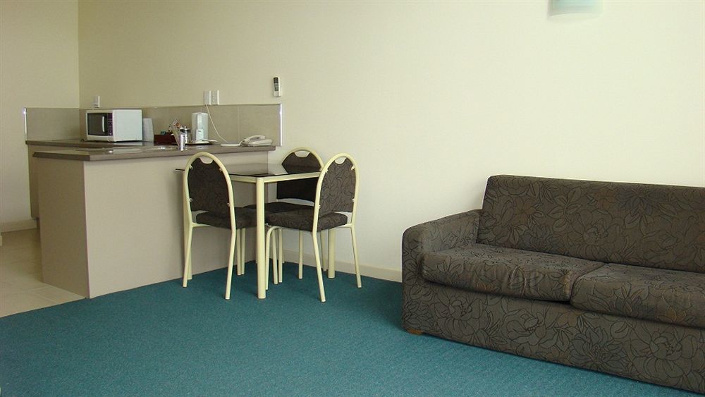 Bk's Fountain Court Motel Napier